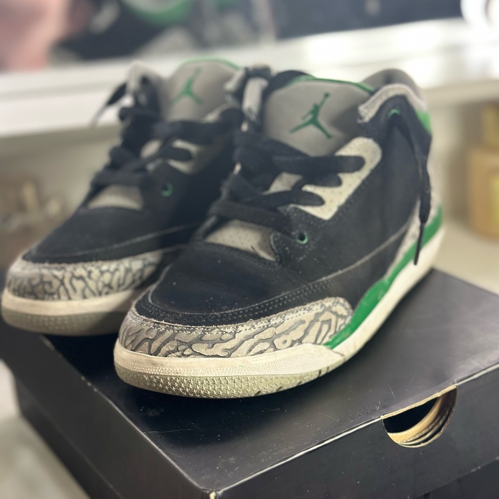 Jordan 3’s